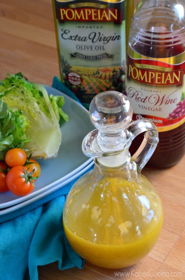 Vidalia Onion Red Wine Vinaigrette #DressingItUp