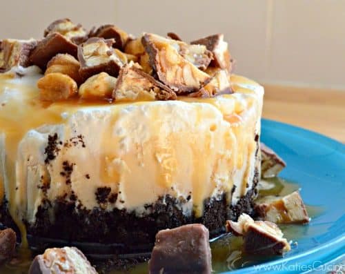 Mini Snickers Ice Cream Cakes