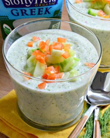 Chilled Cucumber and Dill Greek Yogurt Soup