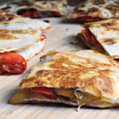 Easy Chicken Fajita Quesadillas