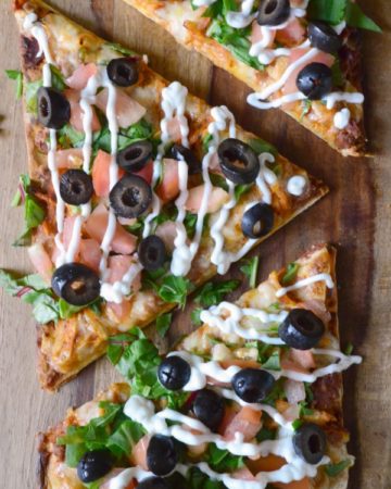 Shredded Chicken Taco Flatbread