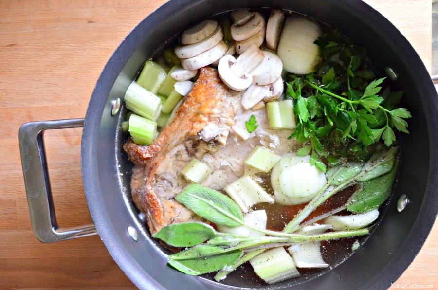 How to Make Turkey Stock