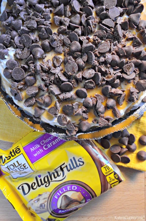 Dulce de Leche No-Bake Cheesecake Pie  #NestleTollHouse #DelightFulls #TollHouseTime