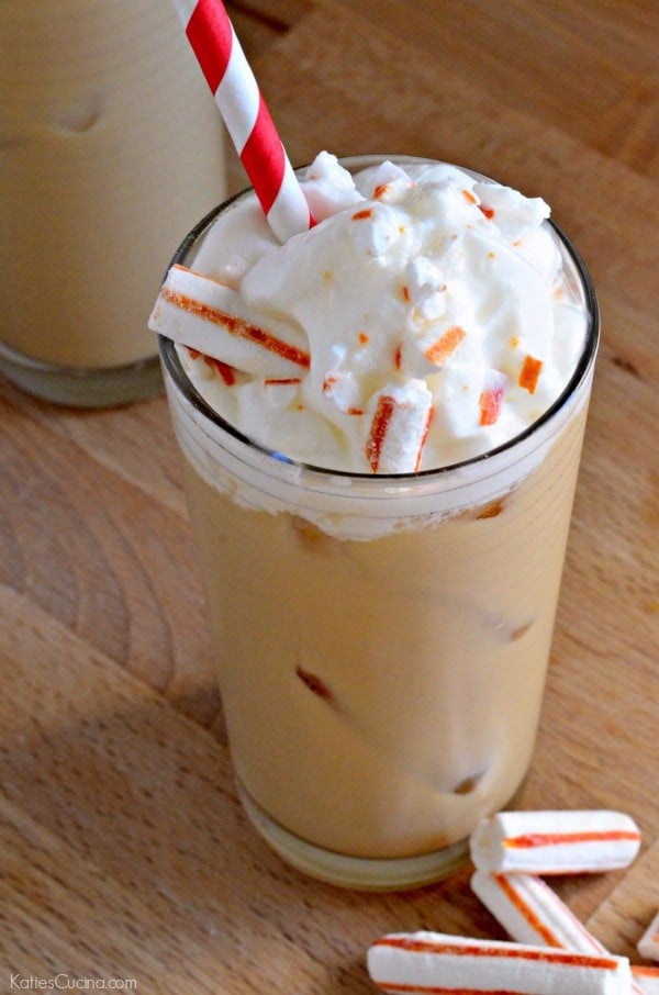 Taste just like the coffee house version! Easy Iced Peppermint Coffee recipe!