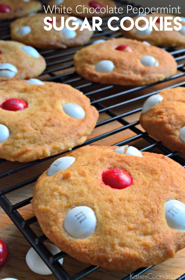 White Chocolate Peppermint Sugar Cookies #holidaybaking