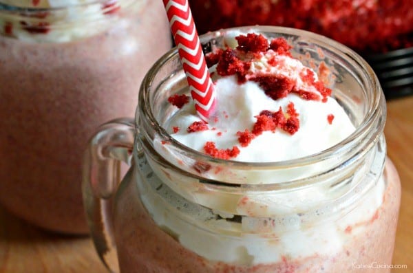 Red Velvet Cake Milkshakes 1