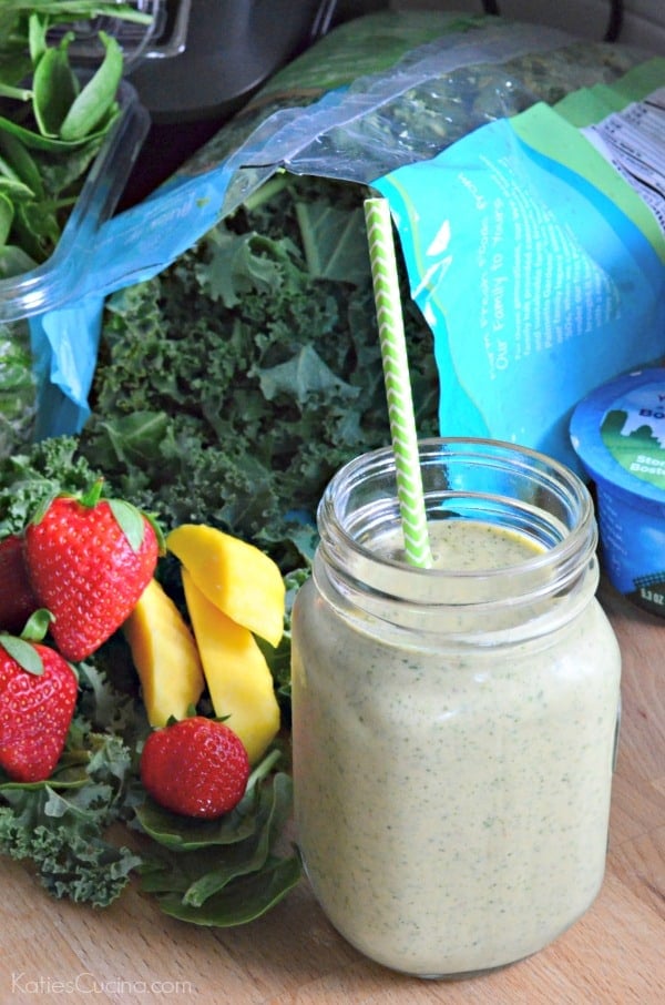 Strawberry Mango Green Smoothie