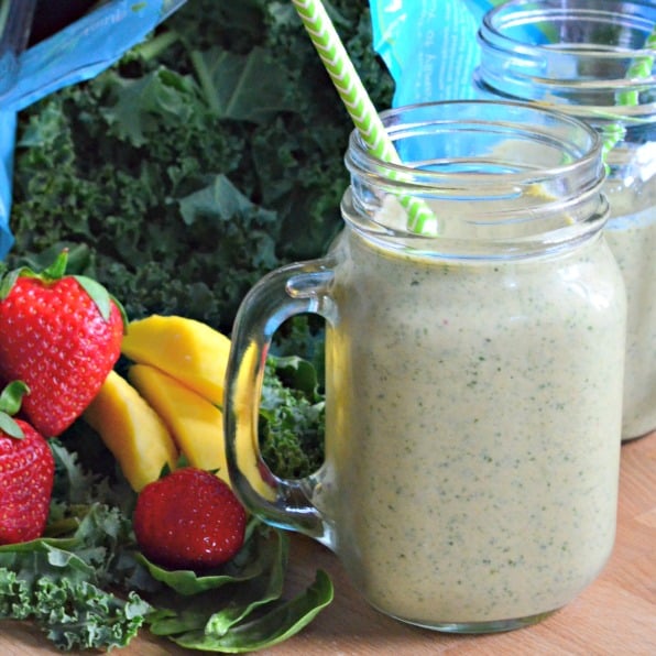 Strawberry Mango Green Smoothie