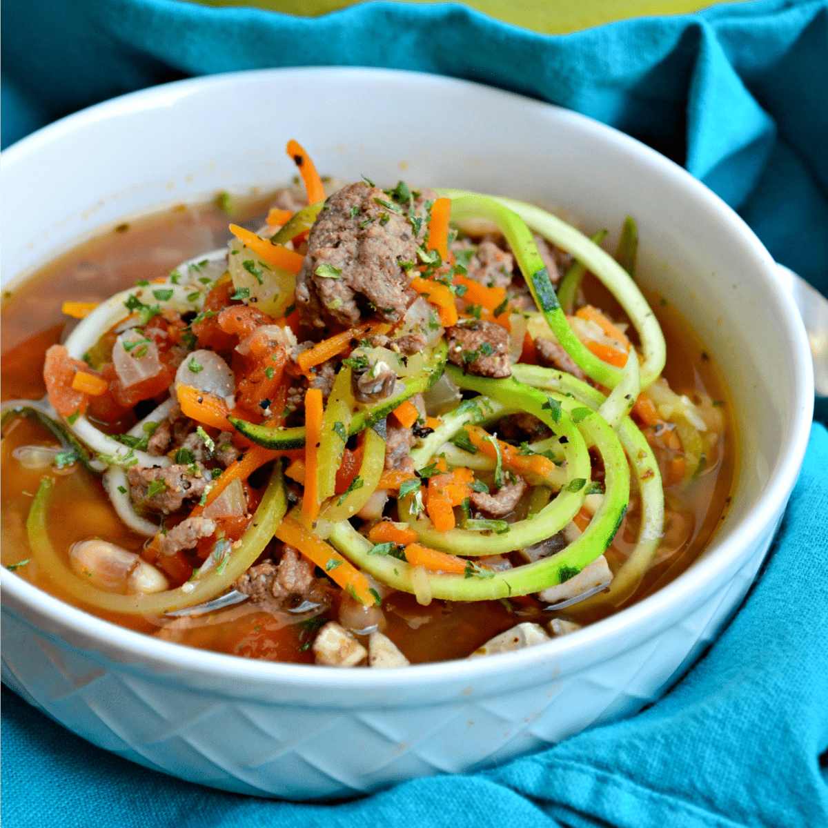 Beef Zoodle soup recipe #LaurasLeanBeef #SmarterBeef #Sponsored