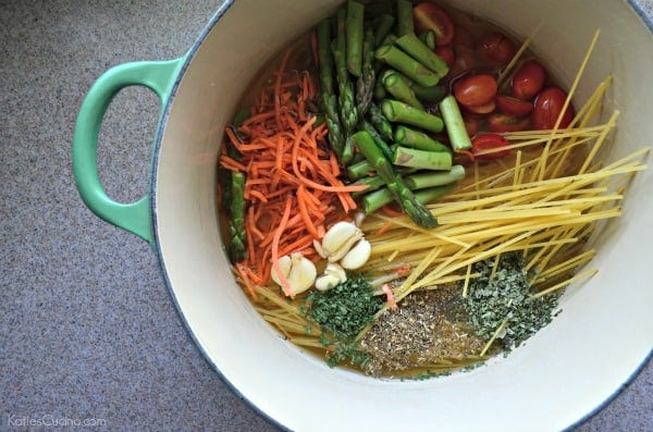 One Pot Creamy Vegetable Linguine