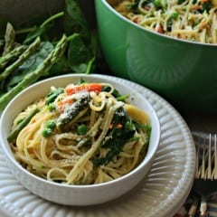 One Pot Creamy Vegetable Linguine