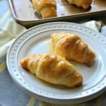 Honey Butter Crescent Rolls Recipe ready in just 15 minutes! #ThanksgivingWithPillsbury #ad