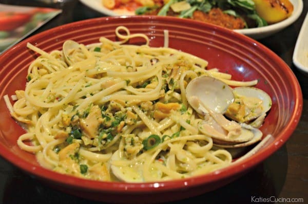 Linguine & White Clam Sauce