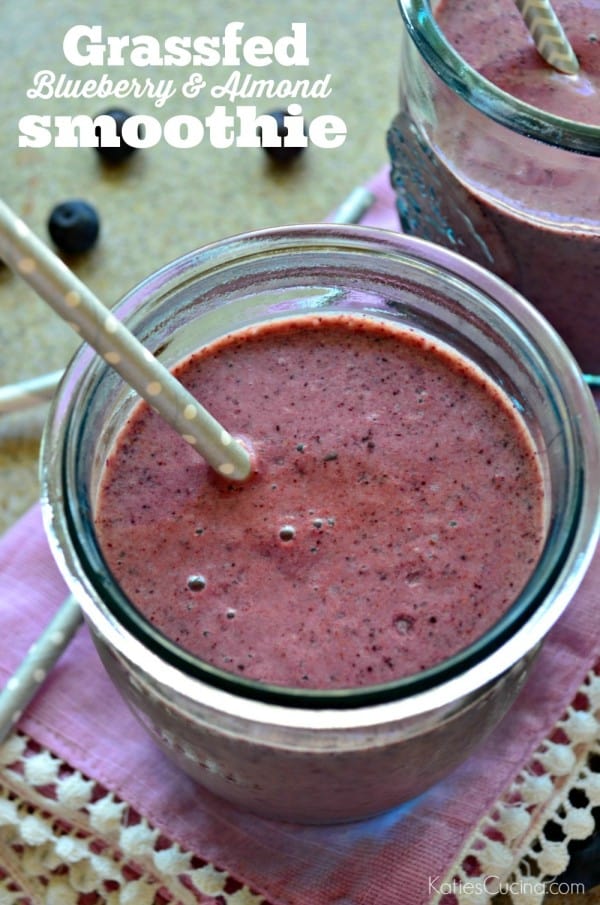 Grassfed Blueberry & Almond Smoothie Recipe using the new @Stonyfield Grassfed Yogurt #StonyfieldBlogger