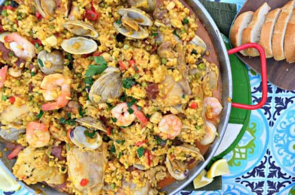 Seafood Paella Party with Bread