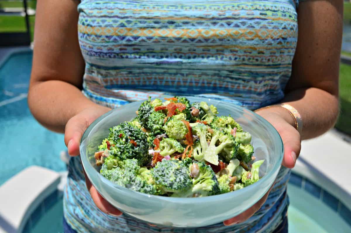 Skinny Greek Yogurt Broccoli Salad