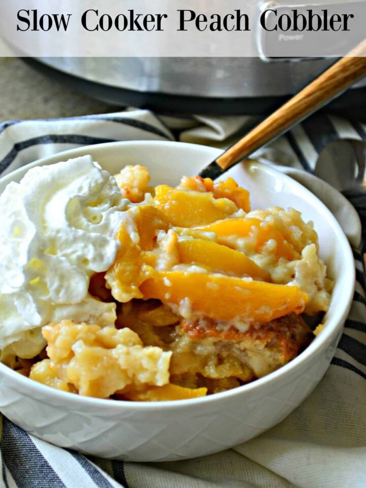 Slow Cooker Peach Cobbler