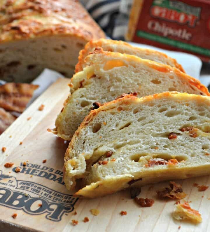 Chipotle Cheddar & Bacon No-Knead Crusty White Bread