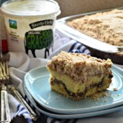 Cinnamon Streusel Yogurt Coffeecake