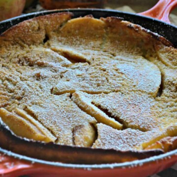 Apple Cinnamon Dutch Baby
