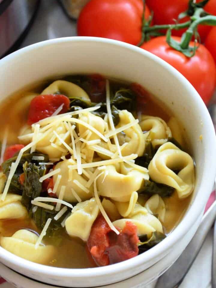 Instant Pot Tortellini Soup