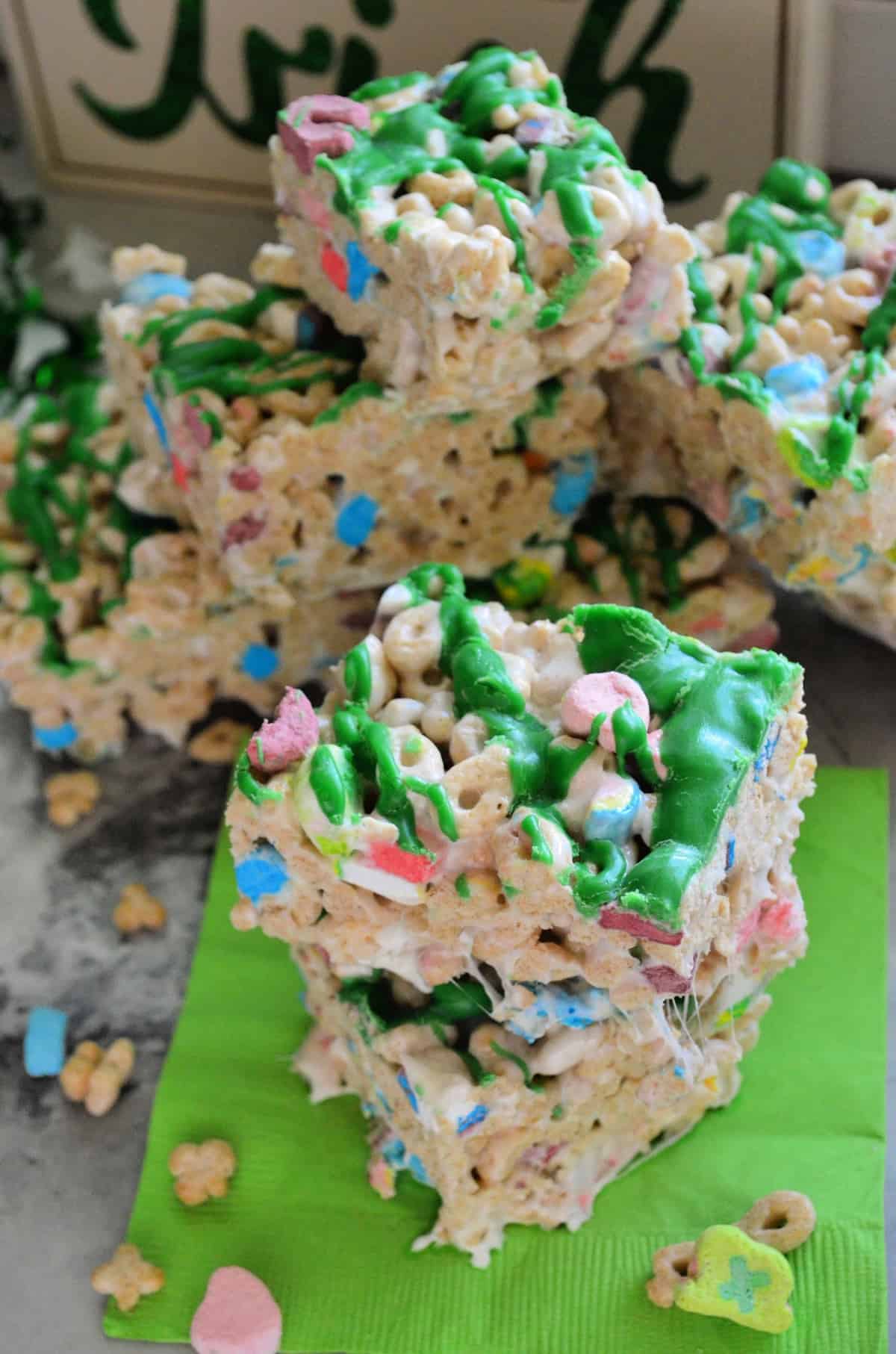 Lucky Charms Treats, Delicious Cereal Bars