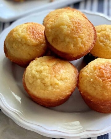 cropped-Honey-Cornbread-Muffins.jpg