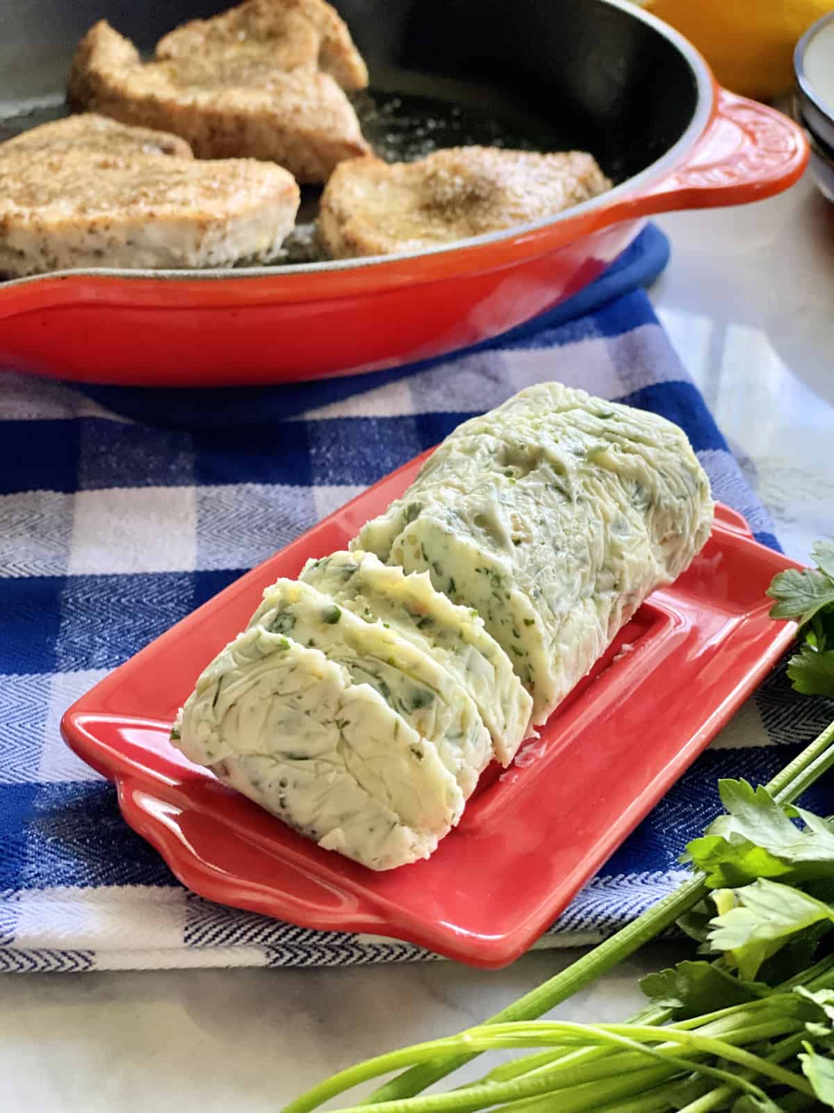 Easy Garlic Herb Butter, 5 minutes!