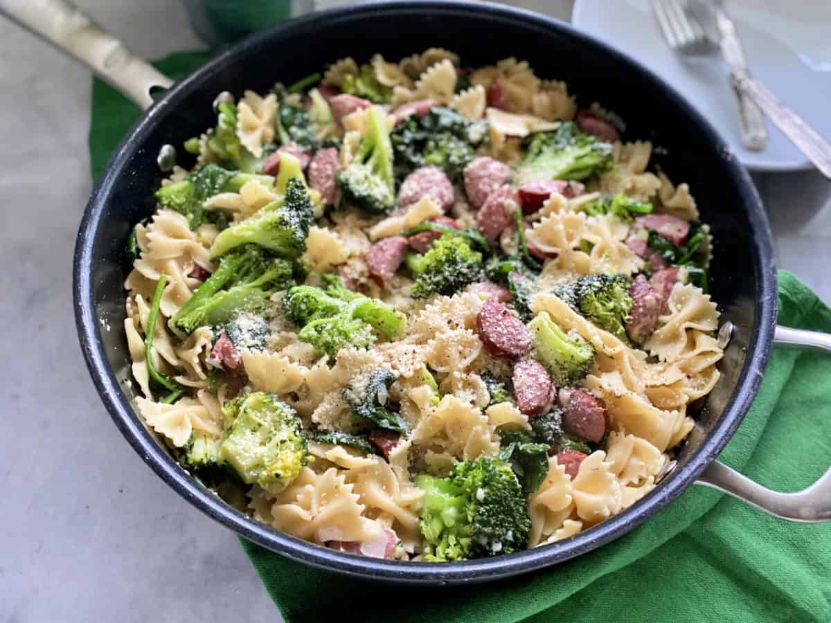 One Pot Kielbasa and Broccoli Pasta Katie's Cucina